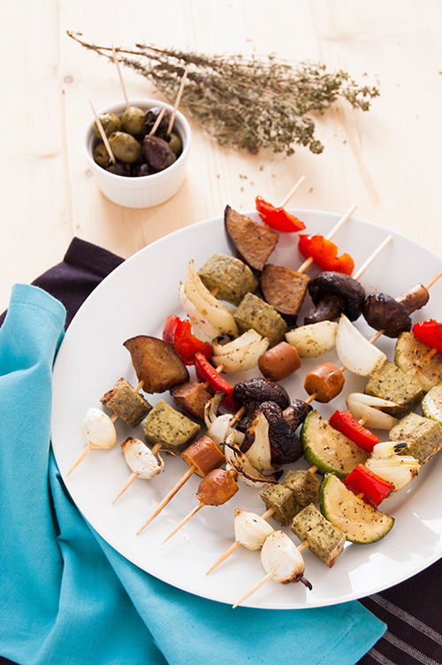 Brochettes de légumes marinées à l'ail - Recette